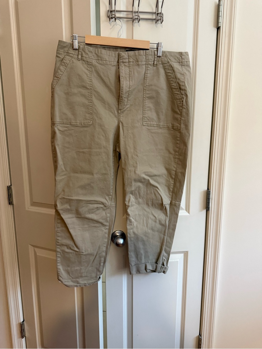 Banana Republic Women’s Casual Khaki Utility Pants